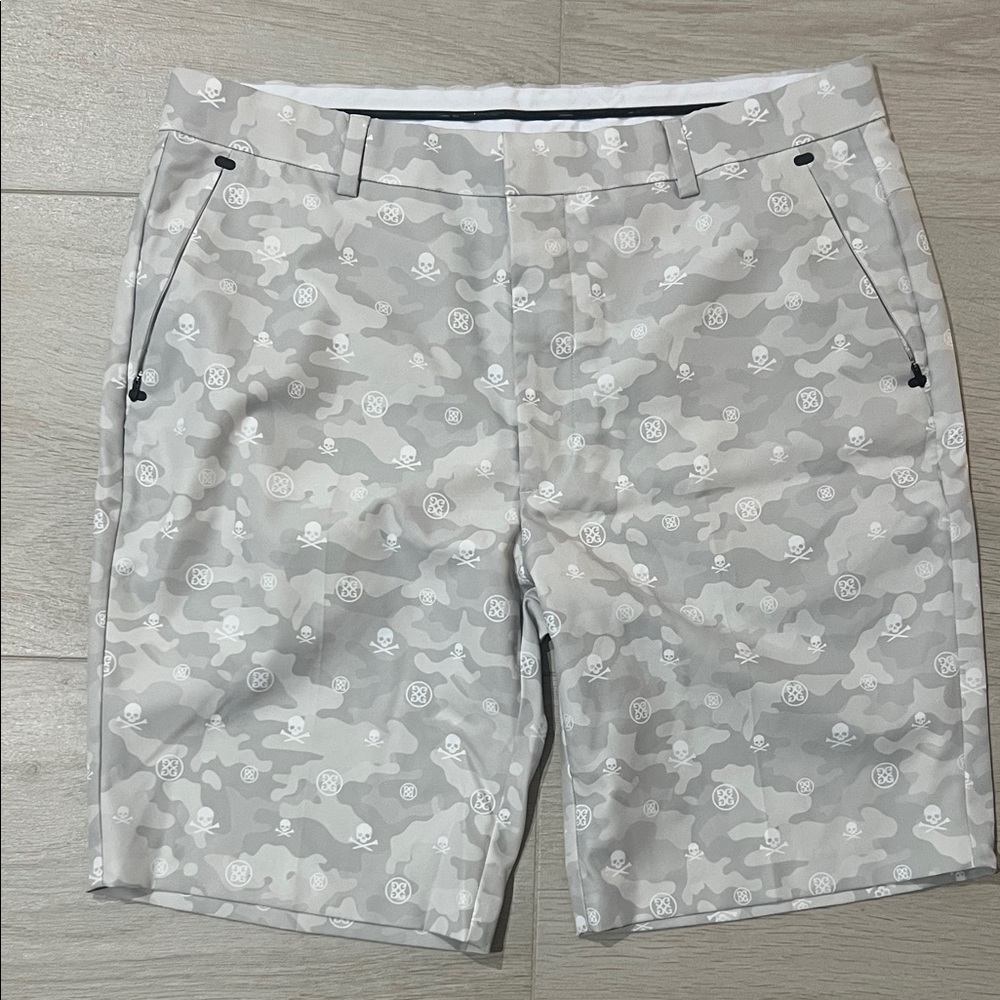 G/FORE Light Gray Camo Skull-Print Men's Shorts